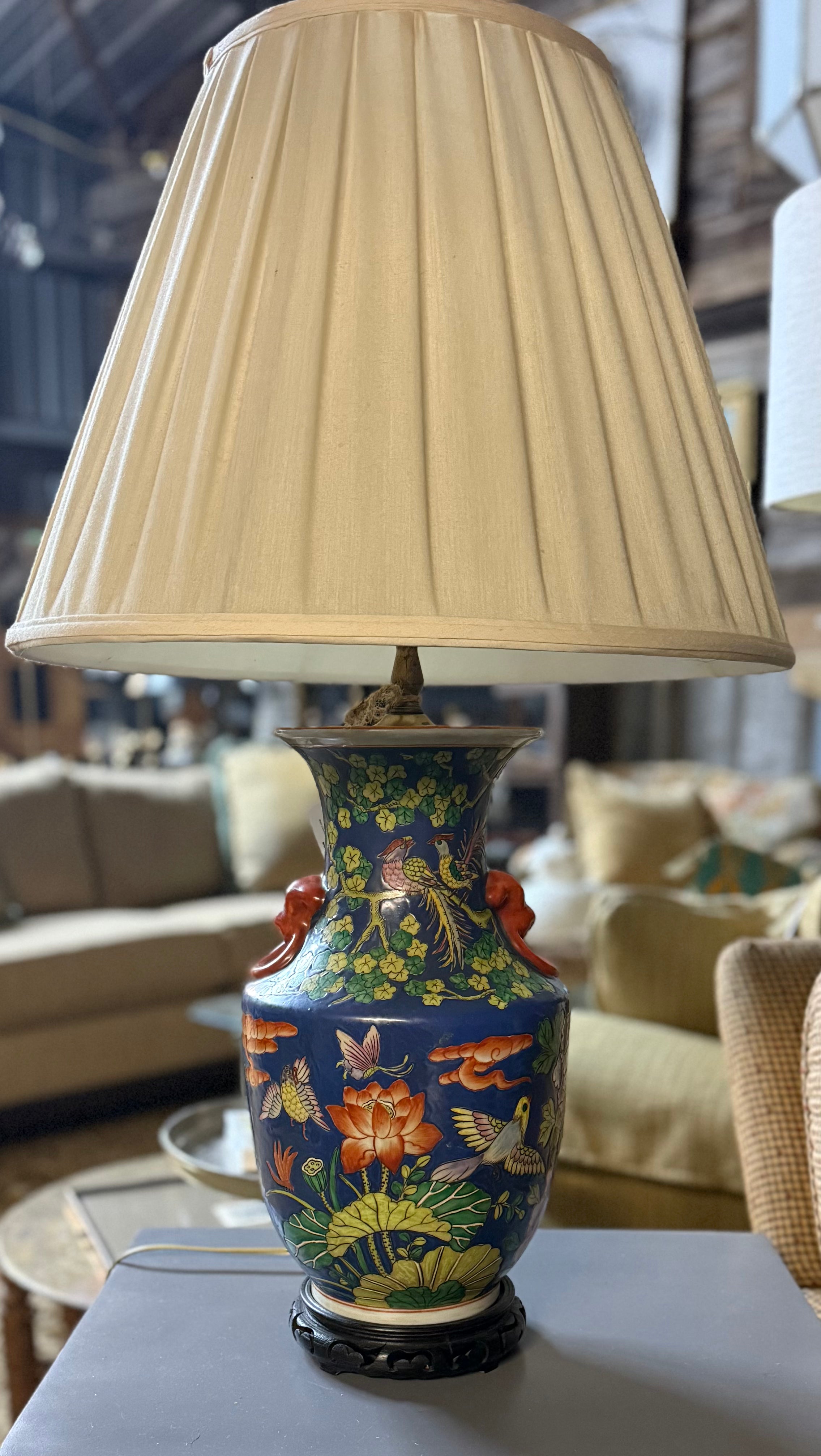Vintage Chinese Lamp